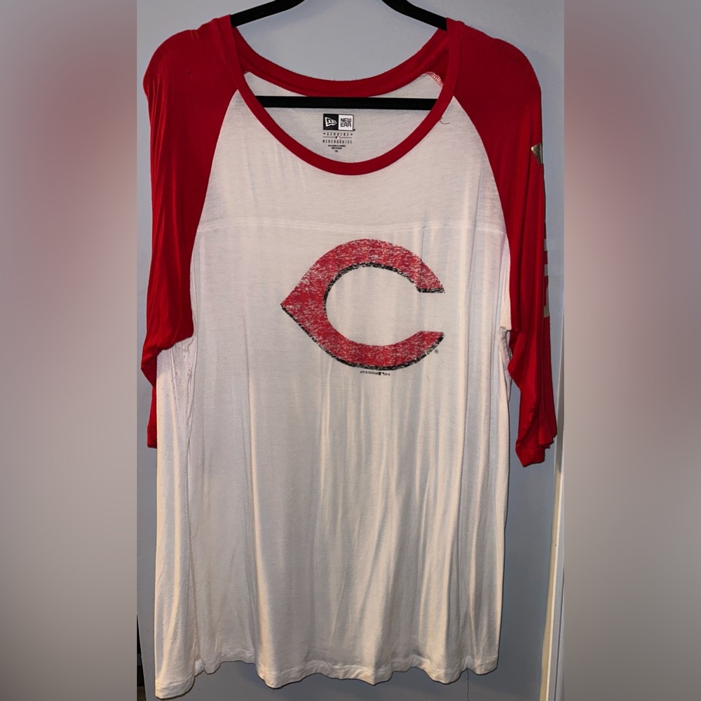 REDS TEE